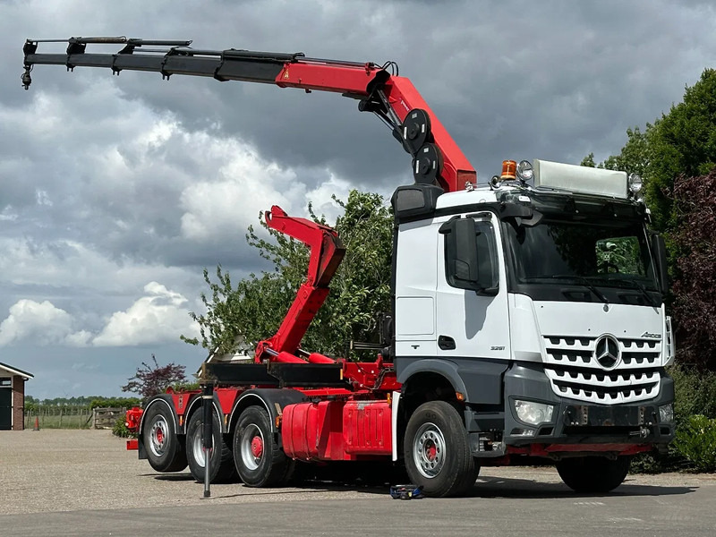 Mercedes-Benz Arocs 3251 8x4 TRIPLE!!26TM KRAAN/HAAK!!EURO6!!TOP! - Камион со кука за подигање, Камион со кран: слика 1 Mercedes-Benz Arocs 3251 8x4 TRIPLE!!26TM KRAAN/HAAK!!EURO6!!TOP! - Камион со кука за подигање, Камион со кран: слика 1