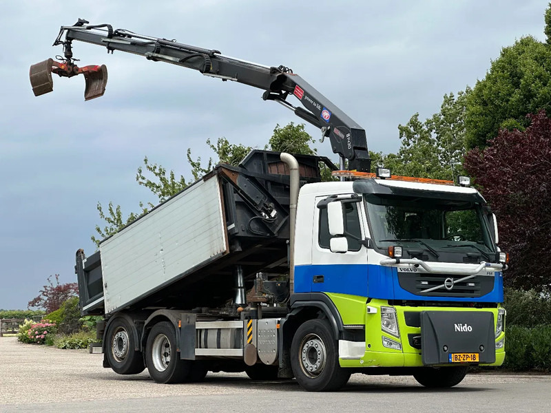 Volvo FM 330 186dkm! !!6X2!!Kraan/KIPPER!!RADIO REMOTE! EX-GEMEENTE/KOMMUNAL! - Кипер, Камион со кран: слика 3 Volvo FM 330 186dkm! !!6X2!!Kraan/KIPPER!!RADIO REMOTE! EX-GEMEENTE/KOMMUNAL! - Кипер, Камион со кран: слика 3