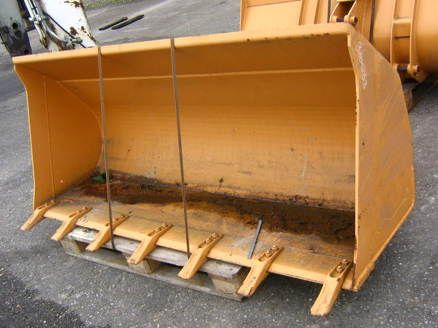 CNH Unknown - - Корпа за натоварувач: слика 1 CNH Unknown - - Корпа за натоварувач: слика 1