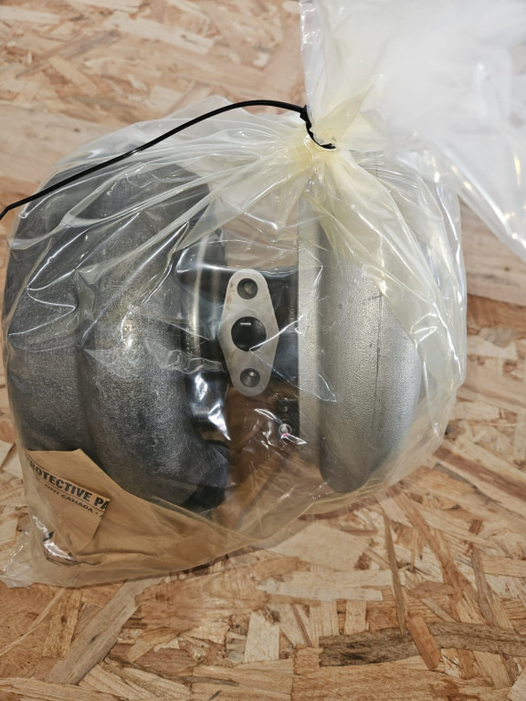 Case 84593946R - Турбо за Градежна машина: слика 4 Case 84593946R - Турбо за Градежна машина: слика 4