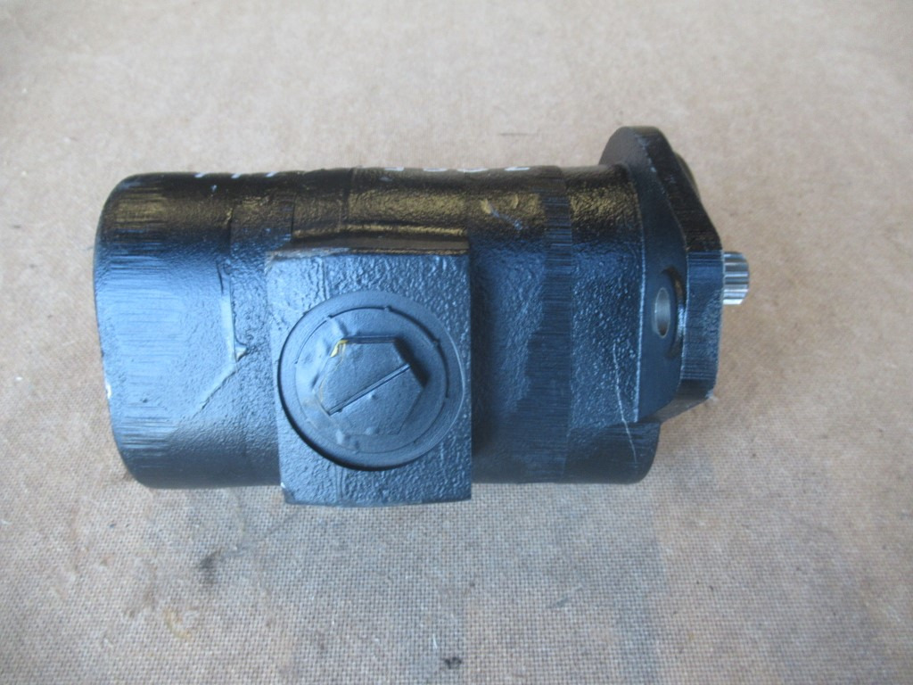 Case 87546977R - 87546977 - Клипови/ Прстени/ Изолациони чаури за Градежна машина: слика 1 Case 87546977R - 87546977 - Клипови/ Прстени/ Изолациони чаури за Градежна машина: слика 1