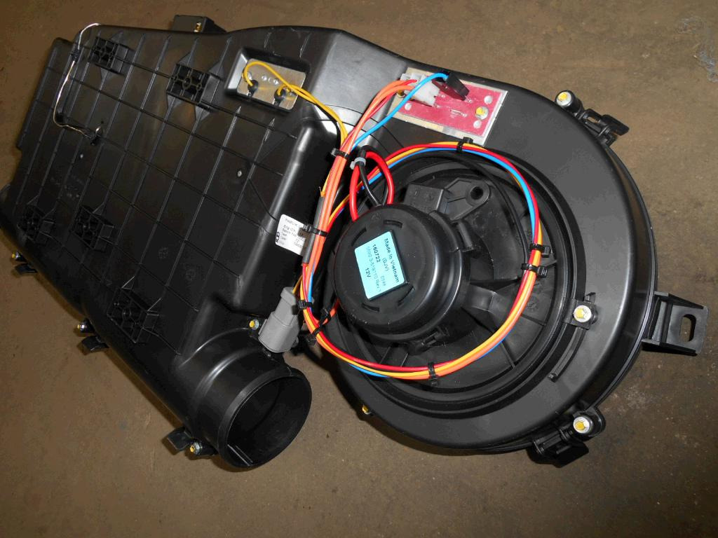 Caterpillar 3622490 - 4698419 - Дел за клима уреди за Градежна машина: слика 3 Caterpillar 3622490 - 4698419 - Дел за клима уреди за Градежна машина: слика 3