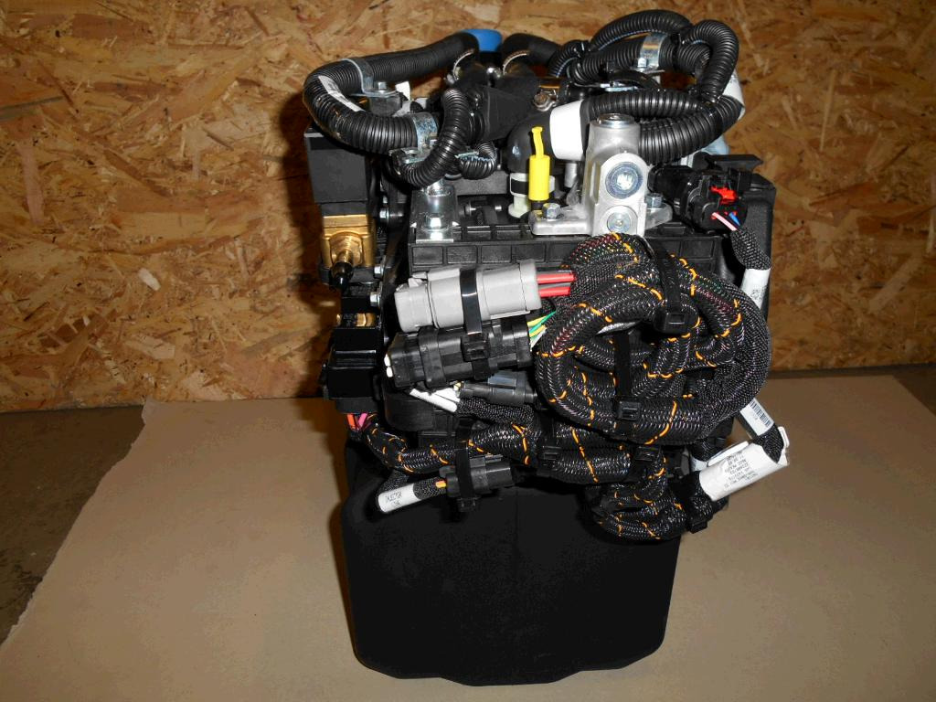 Caterpillar 3735561 - AdBlue резервоар за Градежна машина: слика 5 Caterpillar 3735561 - AdBlue резервоар за Градежна машина: слика 5