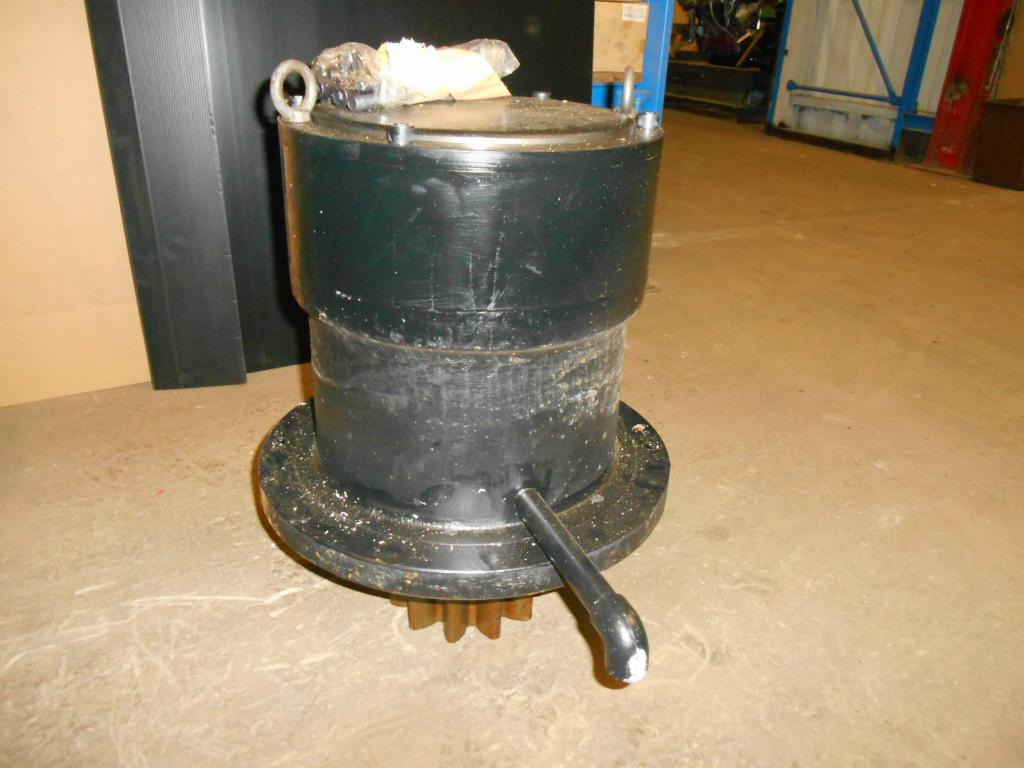 Kobelco LQ32W00009F1 - LQ32W00009F2 - Ротационен редуктор за Градежна машина: слика 1 Kobelco LQ32W00009F1 - LQ32W00009F2 - Ротационен редуктор за Градежна машина: слика 1