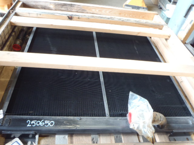 Kobelco LS05PU0001S020 - Ладилник за масло за Градежна машина: слика 1 Kobelco LS05PU0001S020 - Ладилник за масло за Градежна машина: слика 1