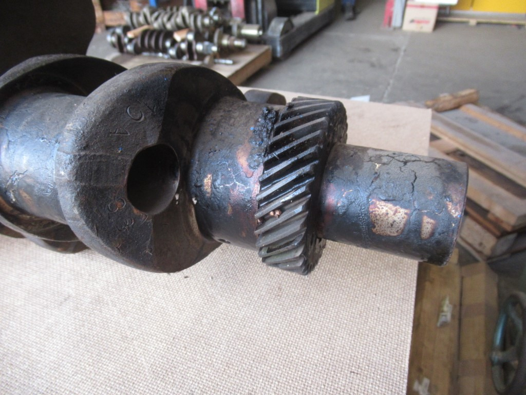 Mack 456GC518G - - Коленесто вратило за Градежна машина: слика 2 Mack 456GC518G - - Коленесто вратило за Градежна машина: слика 2