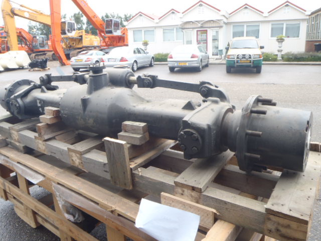 New Holland 2809559 - Предна оска за Градежна машина: слика 3 New Holland 2809559 - Предна оска за Градежна машина: слика 3