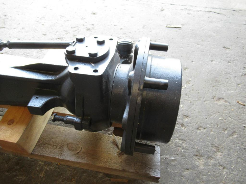 New Holland 85821298 - 87674863 - Предна оска за Градежна машина: слика 5 New Holland 85821298 - 87674863 - Предна оска за Градежна машина: слика 5