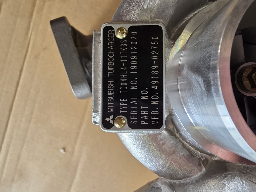 New Holland va4918902750 - Турбо за Градежна машина: слика 4 New Holland va4918902750 - Турбо за Градежна машина: слика 4