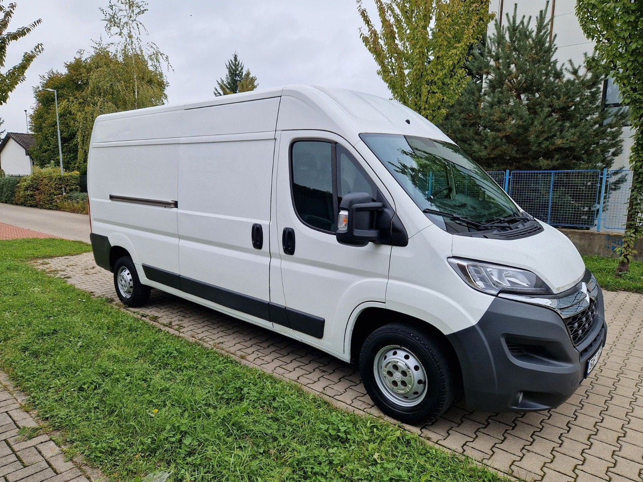 Citroën Jumper Grossraumkasten 35 L3H2 Profi HDi 180 - Товарно комбе: слика 4 Citroën Jumper Grossraumkasten 35 L3H2 Profi HDi 180 - Товарно комбе: слика 4