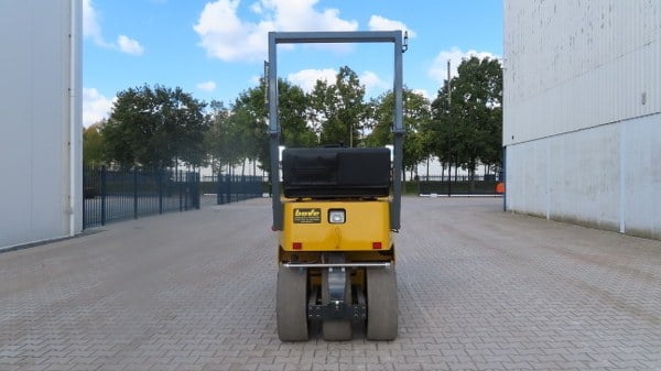 Sakai TS 160-2 - Пневматски ваљак: слика 3 Sakai TS 160-2 - Пневматски ваљак: слика 3