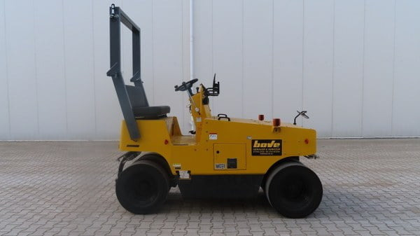 Sakai TS 160-2 - Пневматски ваљак: слика 1 Sakai TS 160-2 - Пневматски ваљак: слика 1