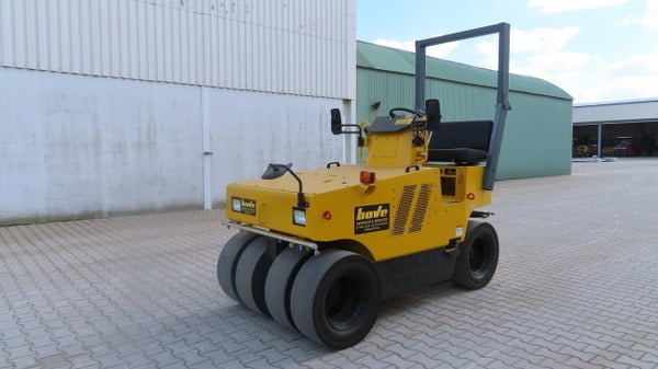 Пневматски ваљак Sakai TS 160-2: слика 6 Пневматски ваљак Sakai TS 160-2: слика 6