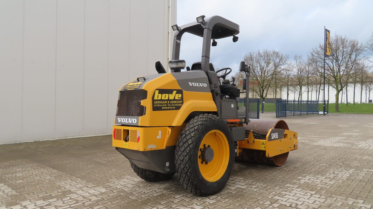 Volvo SD 45 B - Компактор: слика 2 Volvo SD 45 B - Компактор: слика 2