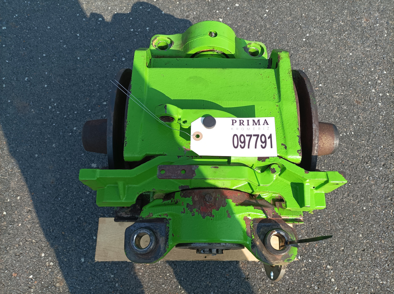 MERLO REAR DIFFERENTIAL 097791 TF 35.7 - Задна оска за Телескопски ракувач: слика 1 MERLO REAR DIFFERENTIAL 097791 TF 35.7 - Задна оска за Телескопски ракувач: слика 1