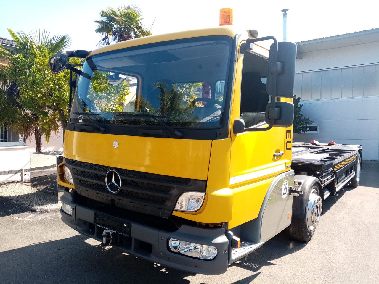Mercedes-Benz Kamag Wiesel/WBH/KB3886/mit Garantie - Транспортер на контејнер/ Камион со променливо тело: слика 1 Mercedes-Benz Kamag Wiesel/WBH/KB3886/mit Garantie - Транспортер на контејнер/ Камион со променливо тело: слика 1