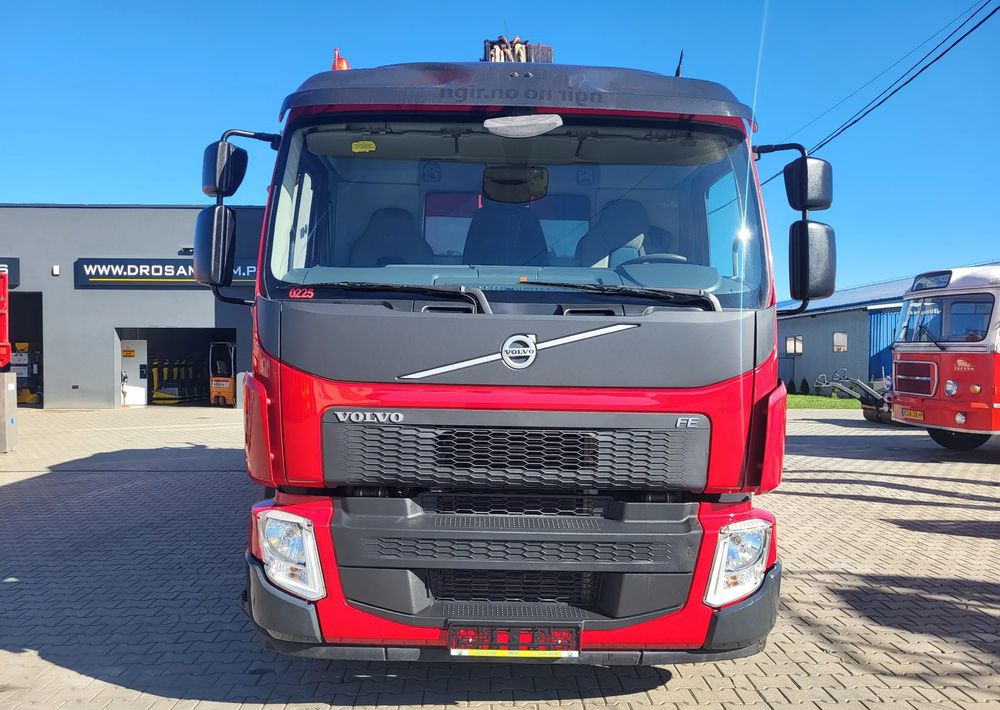 Volvo FE 280 4x2 śmieciarka EURO VI - Камион за ѓубре: слика 3 Volvo FE 280 4x2 śmieciarka EURO VI - Камион за ѓубре: слика 3