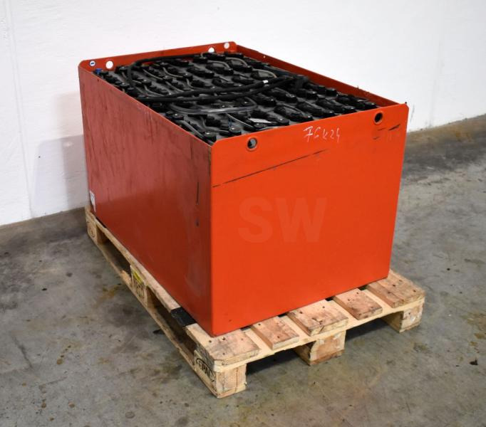 GRUMA 80 Volt 4 PzS 500 Ah - Батерија: слика 2 GRUMA 80 Volt 4 PzS 500 Ah - Батерија: слика 2