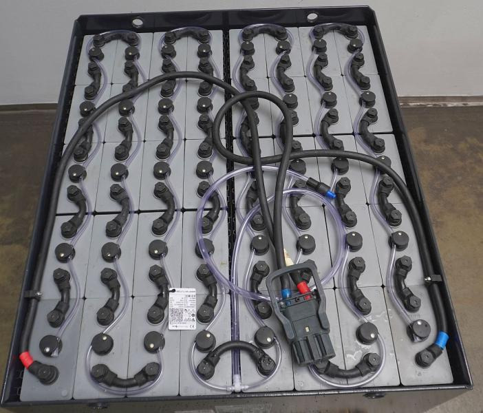 GRUMA 80 Volt 5 PzS 725 Ah - Батерија: слика 3 GRUMA 80 Volt 5 PzS 725 Ah - Батерија: слика 3