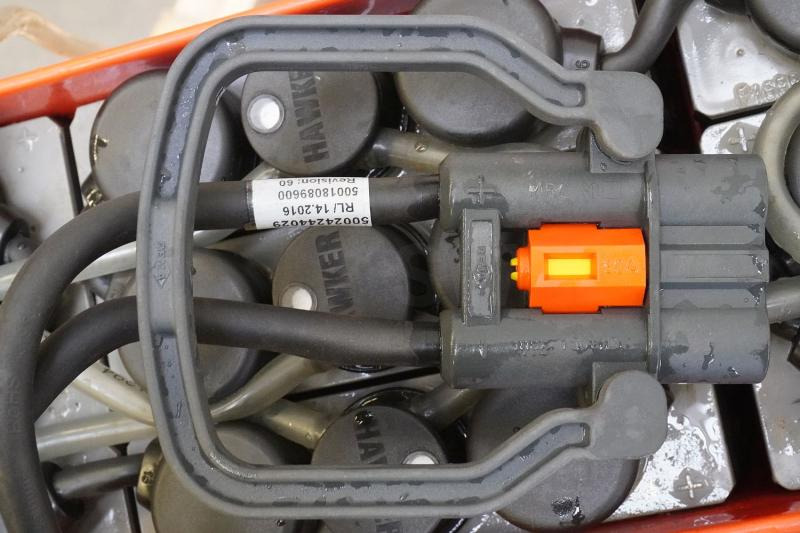 HAWKER 24 Volt 2 PzB 200 Ah - Батерија: слика 4 HAWKER 24 Volt 2 PzB 200 Ah - Батерија: слика 4