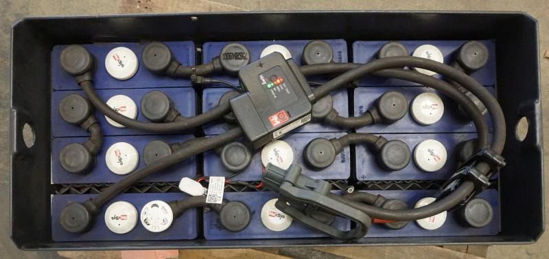 HAWKER 24 Volt 3 NXS 351 Ah - Батерија: слика 3 HAWKER 24 Volt 3 NXS 351 Ah - Батерија: слика 3