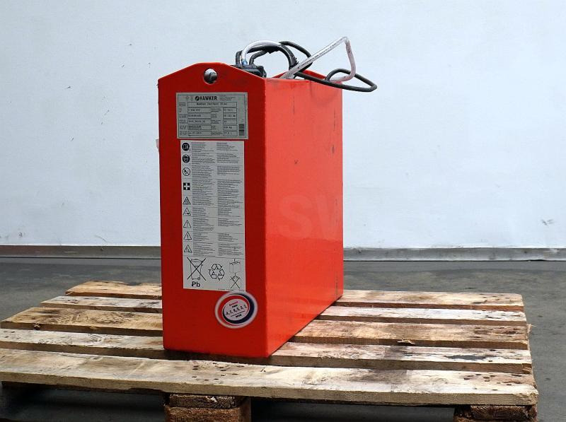 HAWKER 24 Volt 3 PzB 225 Ah - Батерија за Опрема за ракување со материјали: слика 1 HAWKER 24 Volt 3 PzB 225 Ah - Батерија за Опрема за ракување со материјали: слика 1