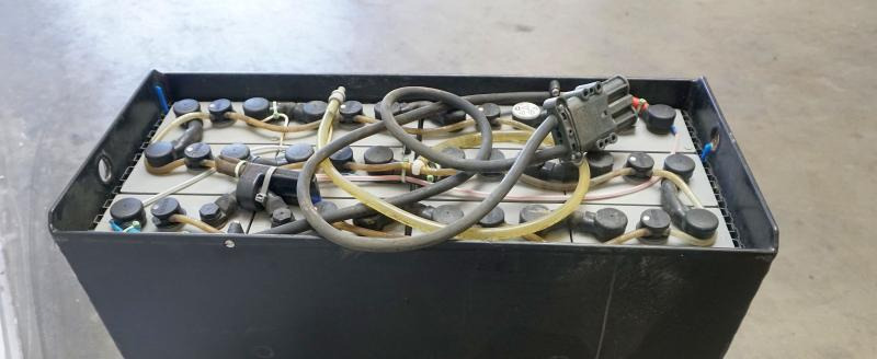 HAWKER 24 Volt 6 PzS 930 Ah - Батерија за Опрема за ракување со материјали: слика 4 HAWKER 24 Volt 6 PzS 930 Ah - Батерија за Опрема за ракување со материјали: слика 4