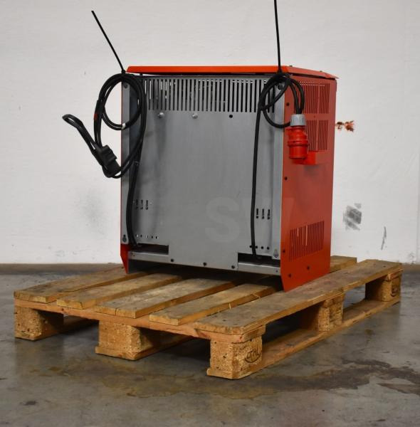 INDUSTRIE AUTOMATION intronic B puls D 48V/80A - Батерија: слика 2 INDUSTRIE AUTOMATION intronic B puls D 48V/80A - Батерија: слика 2