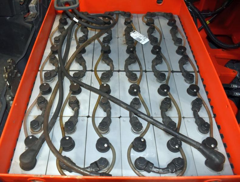 Linde E 18 PH EVO 386-02 - Електричен вилушкар: слика 5 Linde E 18 PH EVO 386-02 - Електричен вилушкар: слика 5