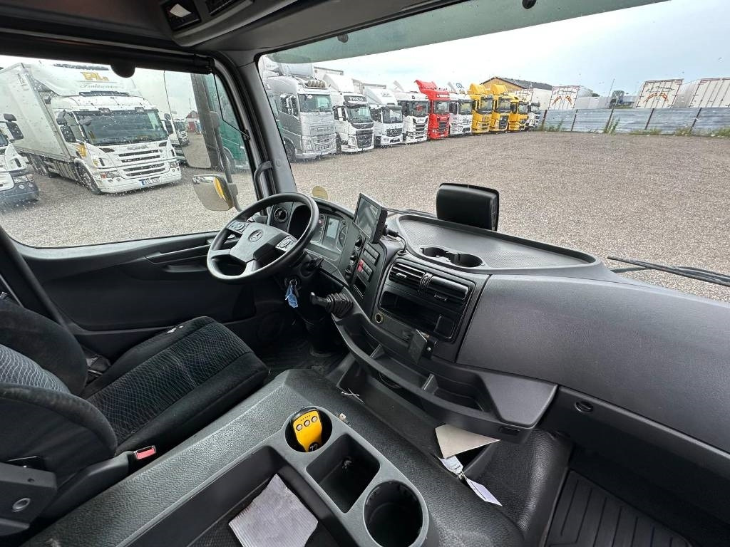 Mercedes-Benz Atego 1524 serie nr 7995 - Камион сандучар: слика 5 Mercedes-Benz Atego 1524 serie nr 7995 - Камион сандучар: слика 5