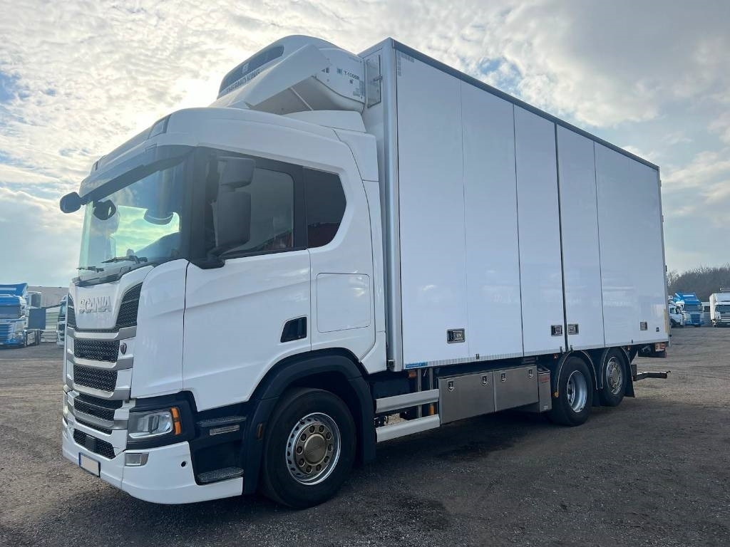Scania R500 B 6X2*4 NB serie 5069 - Камион ладилник: слика 1 Scania R500 B 6X2*4 NB serie 5069 - Камион ладилник: слика 1
