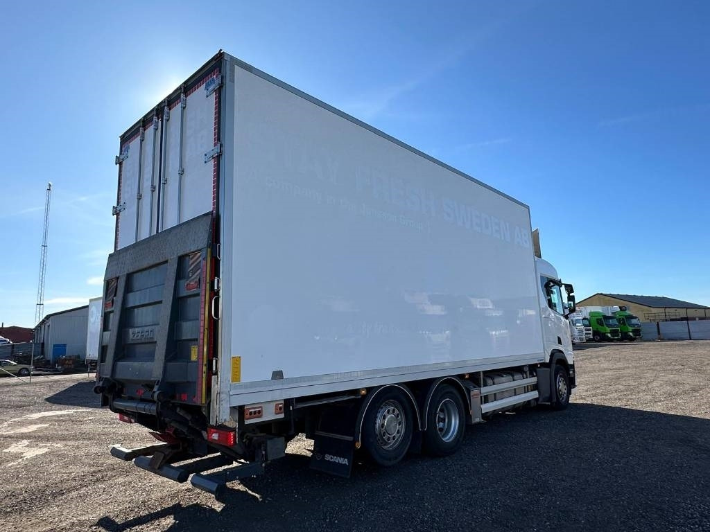 Scania R500B6X2*4NB serie 5087 - Камион ладилник: слика 2 Scania R500B6X2*4NB serie 5087 - Камион ладилник: слика 2