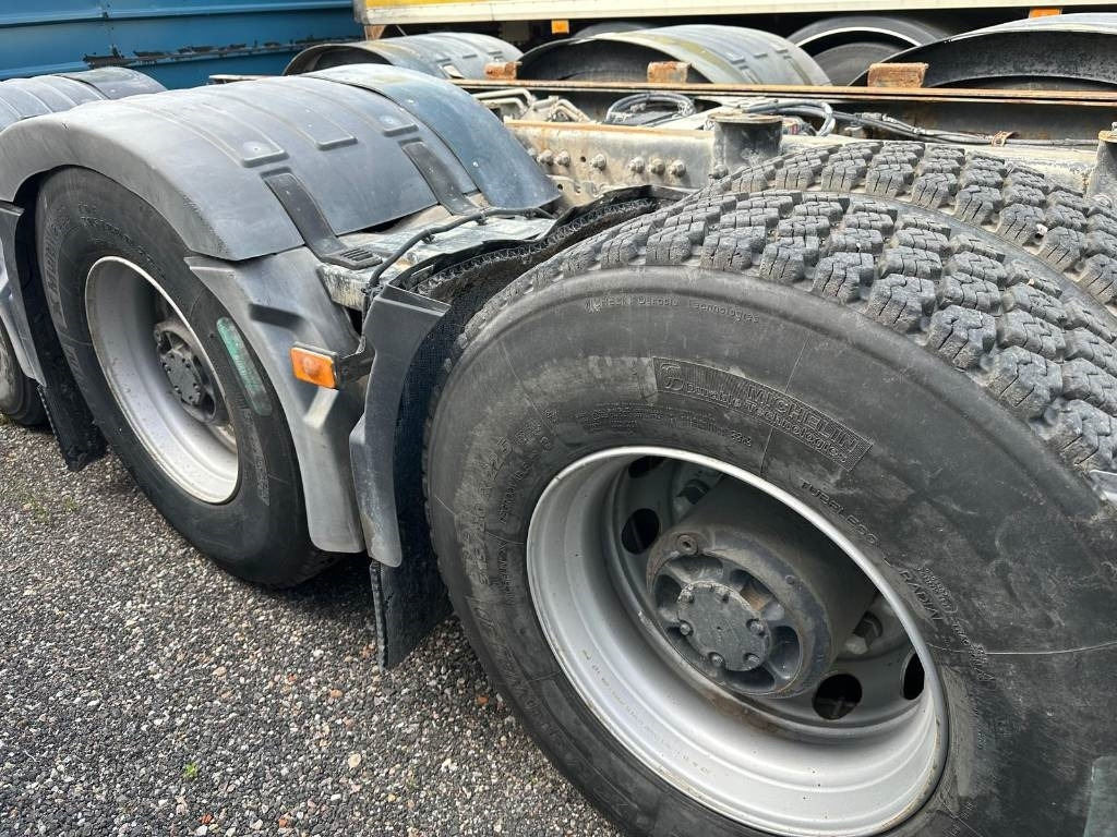 Volvo FMX 8X4*4 4132 - Камион со кабинска шасија: слика 4 Volvo FMX 8X4*4 4132 - Камион со кабинска шасија: слика 4