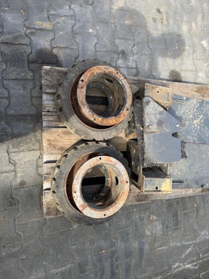 Асфалтен поплочувач Ammann AFW 150-2: слика 11 Асфалтен поплочувач Ammann AFW 150-2: слика 11