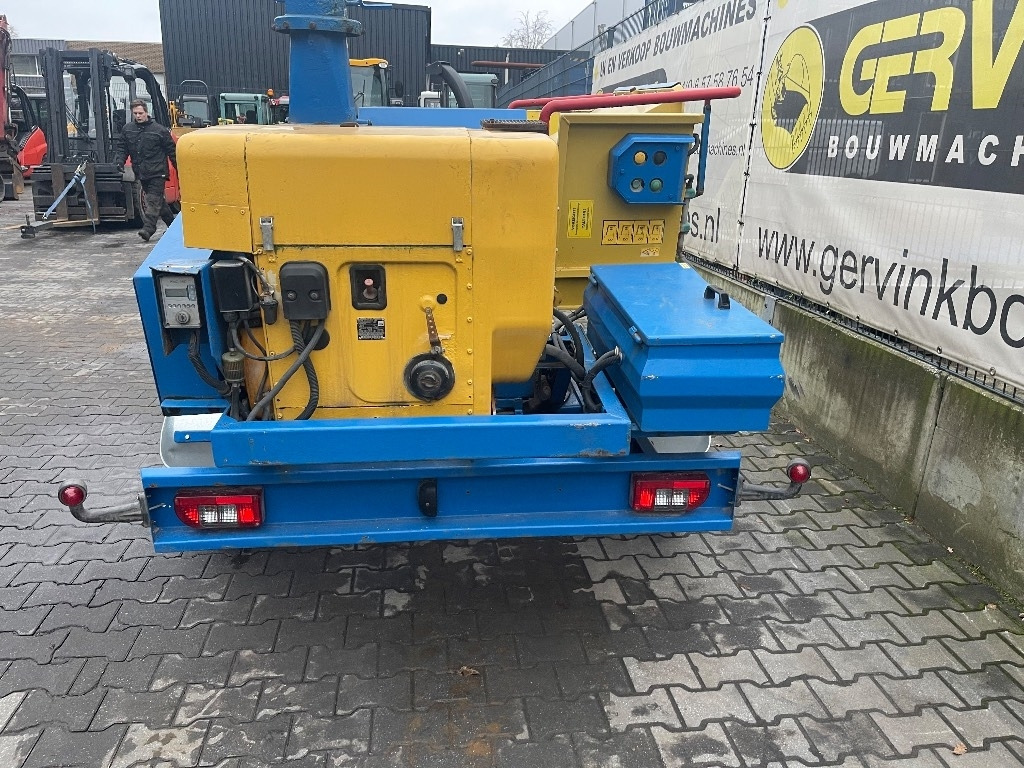 Husmann H7M - Кршач на дрва: слика 4 Husmann H7M - Кршач на дрва: слика 4