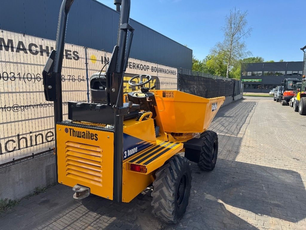 Twaites 3000 - Мини истоварувач: слика 2 Twaites 3000 - Мини истоварувач: слика 2