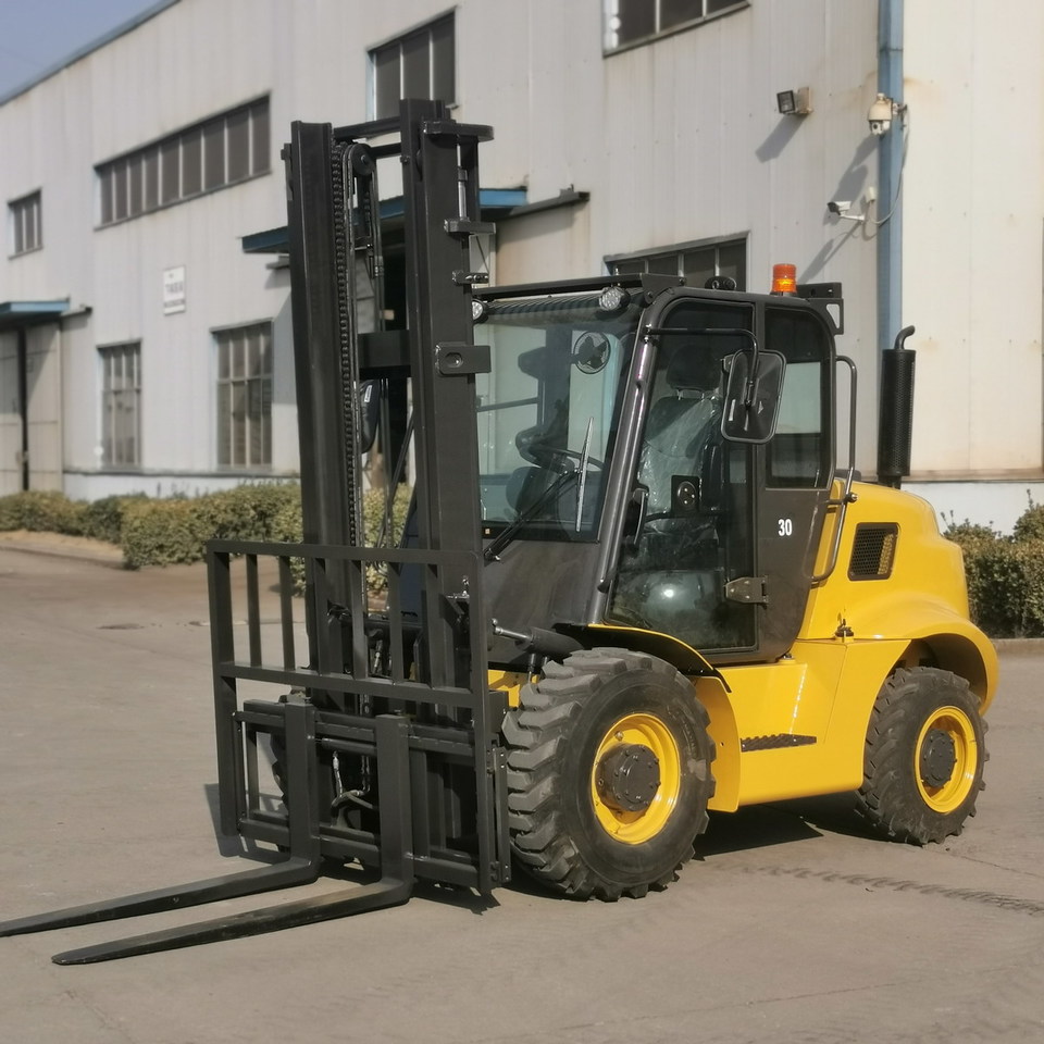 QINGDAO PROMISING 3T 4WD Rough Terrain Forklift CPCD30 - Вилушкар за груб терен: слика 4 QINGDAO PROMISING 3T 4WD Rough Terrain Forklift CPCD30 - Вилушкар за груб терен: слика 4
