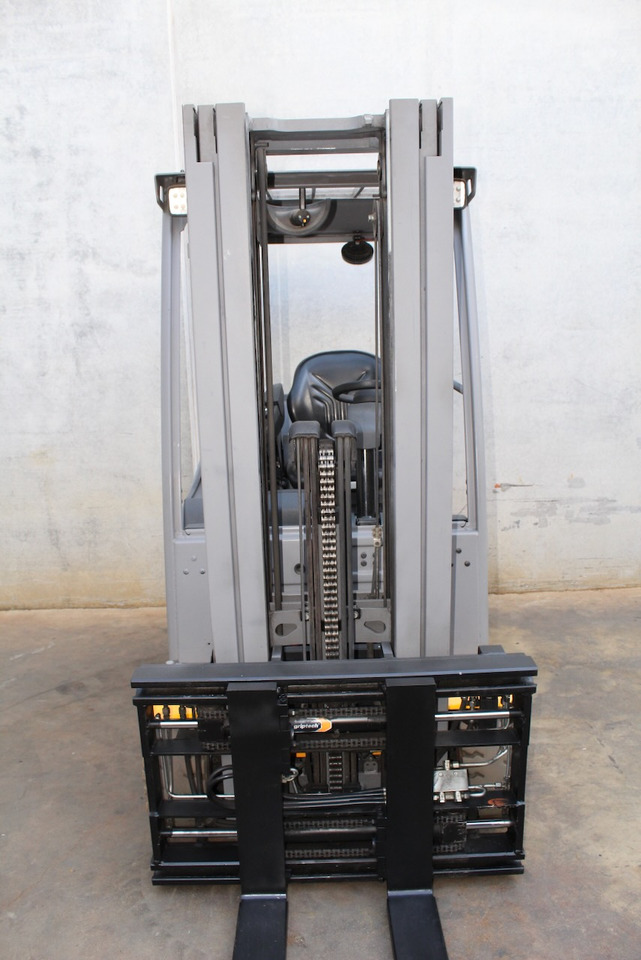 Jungheinrich EFG 218k 440 DZ NEW BATTERY - Електричен вилушкар: слика 5 Jungheinrich EFG 218k 440 DZ NEW BATTERY - Електричен вилушкар: слика 5