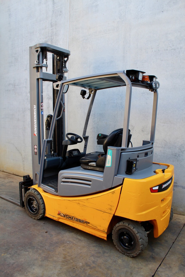 Jungheinrich EFG 318 600 DZ LI-ION - Електричен вилушкар: слика 4 Jungheinrich EFG 318 600 DZ LI-ION - Електричен вилушкар: слика 4