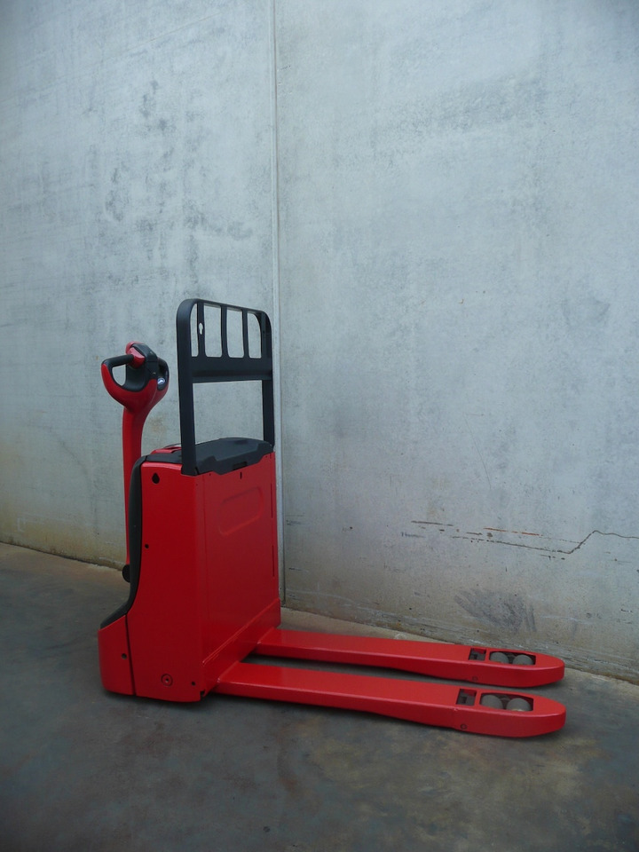 Linde T 16 - Вилушкар за палети: слика 4 Linde T 16 - Вилушкар за палети: слика 4