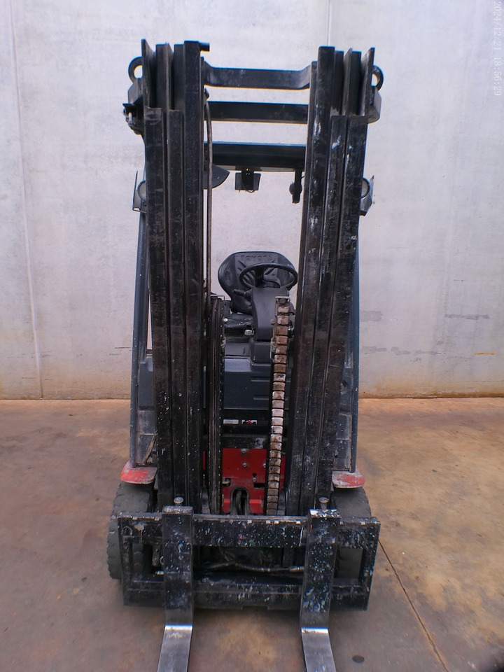 Toyota 8FBE15T - Електричен вилушкар: слика 5 Toyota 8FBE15T - Електричен вилушкар: слика 5