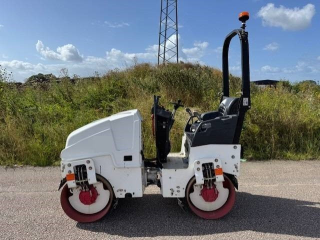 Bomag BW90 AD-5, Vält - Ваљак: слика 2 Bomag BW90 AD-5, Vält - Ваљак: слика 2
