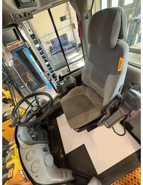 Volvo L 90 H - Натоварувач на тркала: слика 3 Volvo L 90 H - Натоварувач на тркала: слика 3