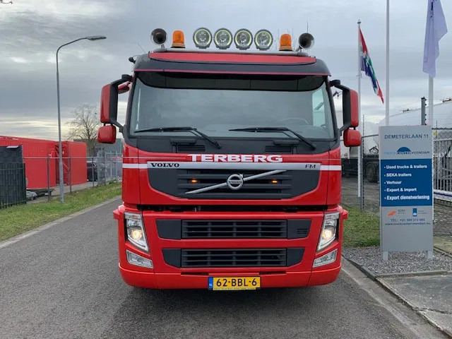 Volvo FM 340 Euro 5 sleeper cab low milage! - Камион влекач: слика 2 Volvo FM 340 Euro 5 sleeper cab low milage! - Камион влекач: слика 2