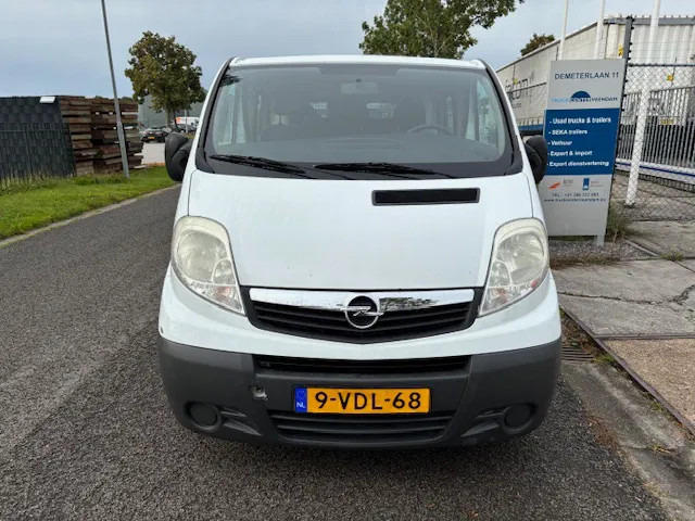 Opel Vivaro 2 2.0Cdti /84kW-E4 crew cab L2H1 - Мало комбе, Комби со двојна кабина: слика 2 Opel Vivaro 2 2.0Cdti /84kW-E4 crew cab L2H1 - Мало комбе, Комби со двојна кабина: слика 2