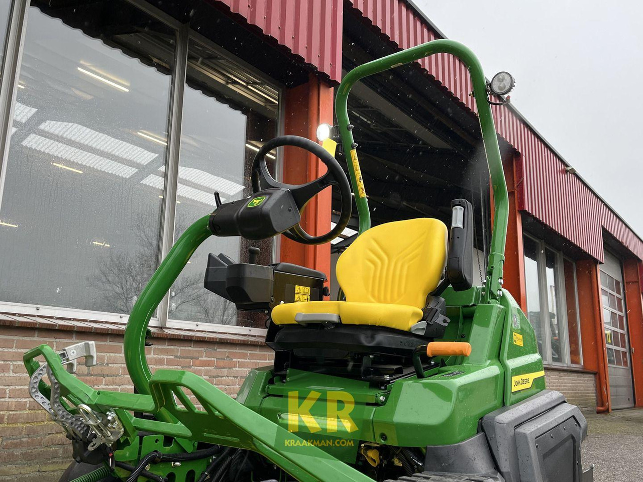 2750 E-CUT HYBRID John Deere - Градинарска косилка: слика 3 2750 E-CUT HYBRID John Deere - Градинарска косилка: слика 3