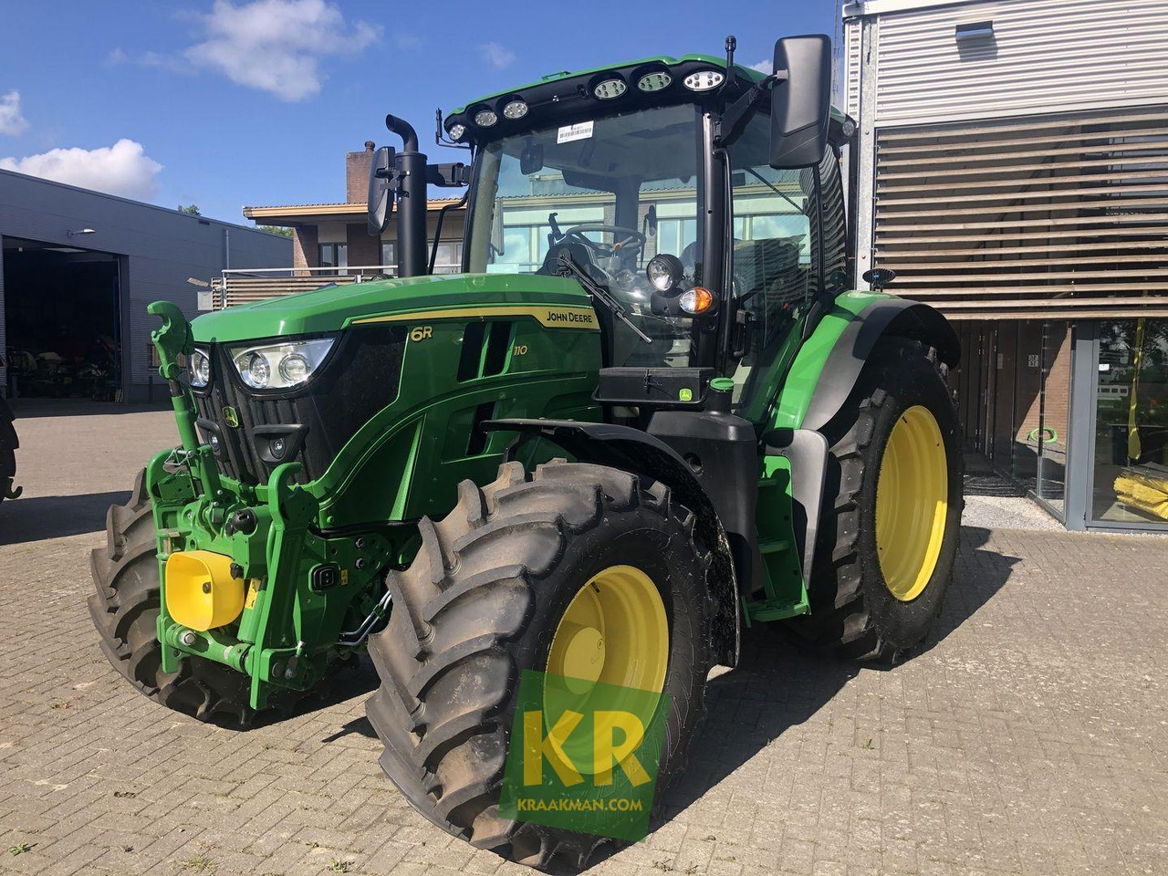 6R 110 John Deere - Трактор: слика 2 6R 110 John Deere - Трактор: слика 2