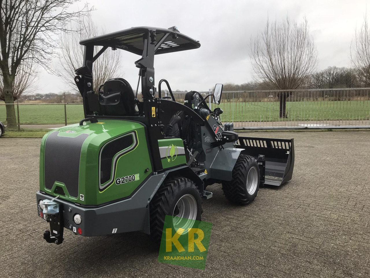 Giant G2700E  - Земјоделски натоварувач: слика 4 Giant G2700E  - Земјоделски натоварувач: слика 4