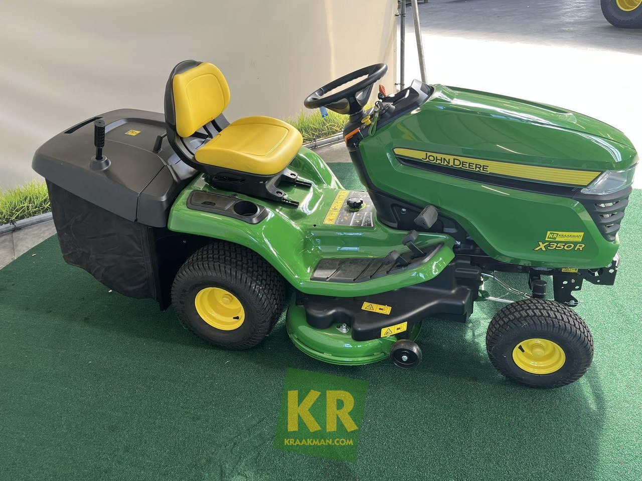 John Deere X350R - Градинарска косилка: слика 3 John Deere X350R - Градинарска косилка: слика 3