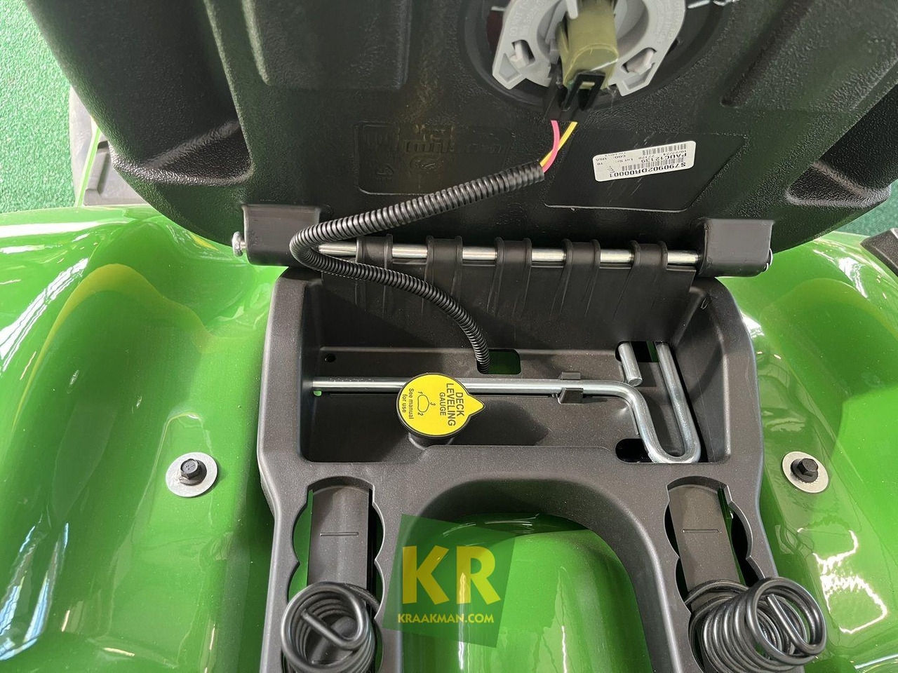 John Deere X350R - Градинарска косилка: слика 5 John Deere X350R - Градинарска косилка: слика 5